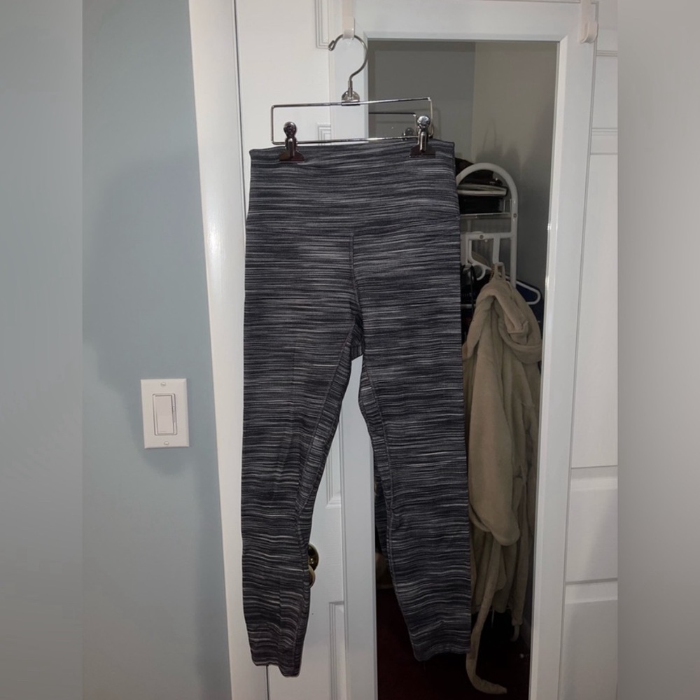 Lululemon Align High-Rise Pant, 25”, Size 6